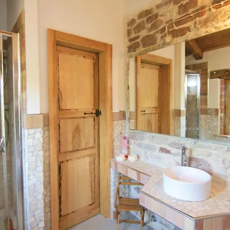 Pet Friendly In Stroncone Terni Tr * Finocchieto